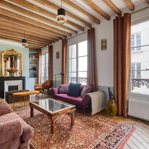 Outstanding Charming Flat - Heart Of Saint-honore Apartment